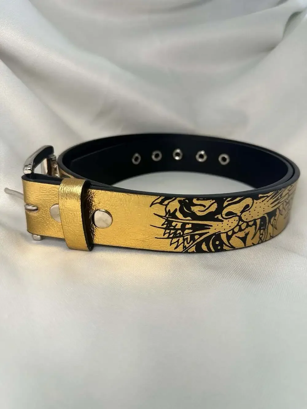 Ed Hardy Gold Graphic Print Belt Size 36